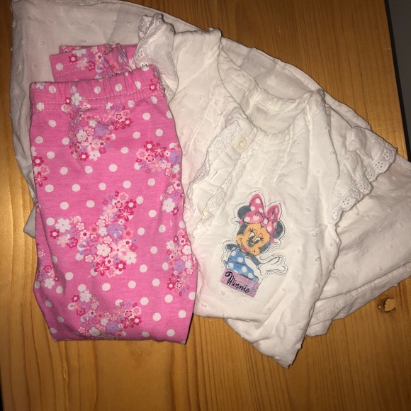 Minnie Mouse outfit — Disney - Picture 2 of 6